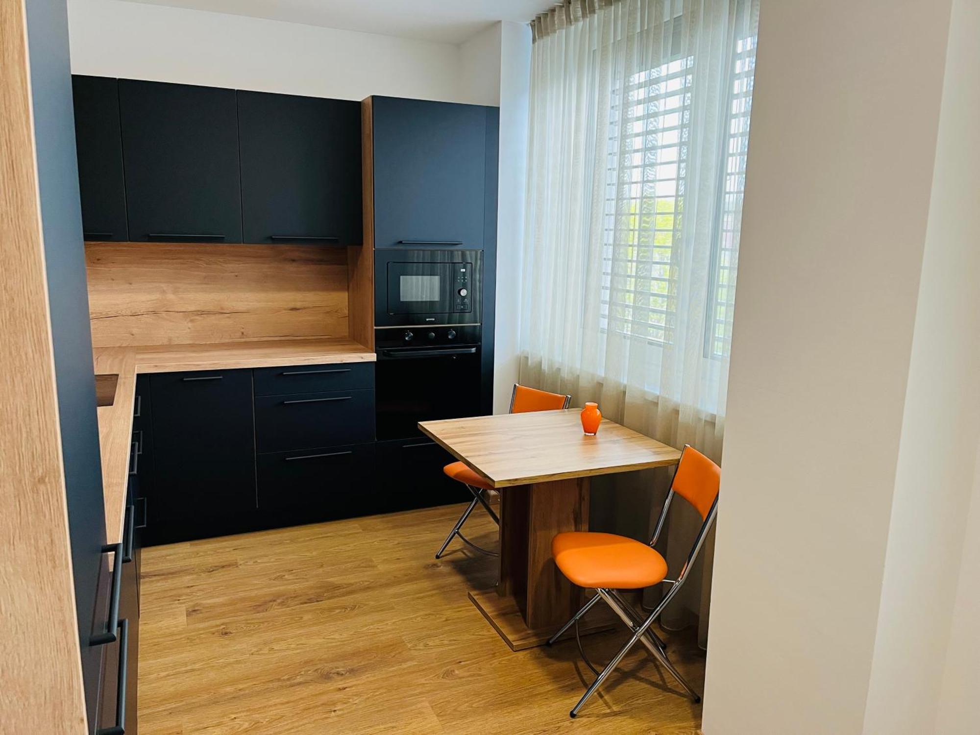 Apartman Sitka Apartment Trencin Exterior photo